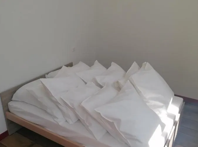 Hostel D'etape De Chirac (Charente)